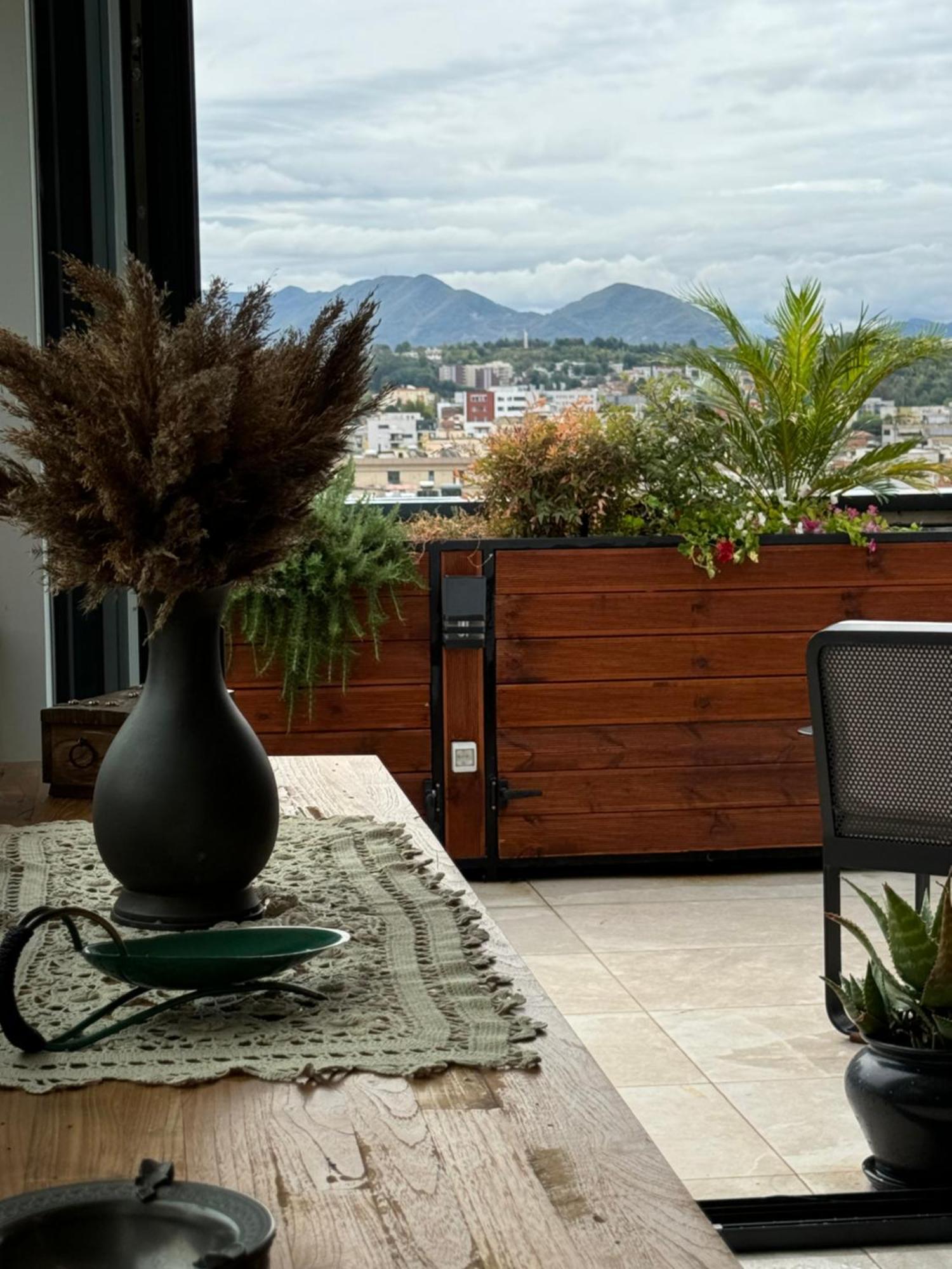 "Superattico" - Central Tirana Gorgeous Penthouse, Free Parking 外观 照片