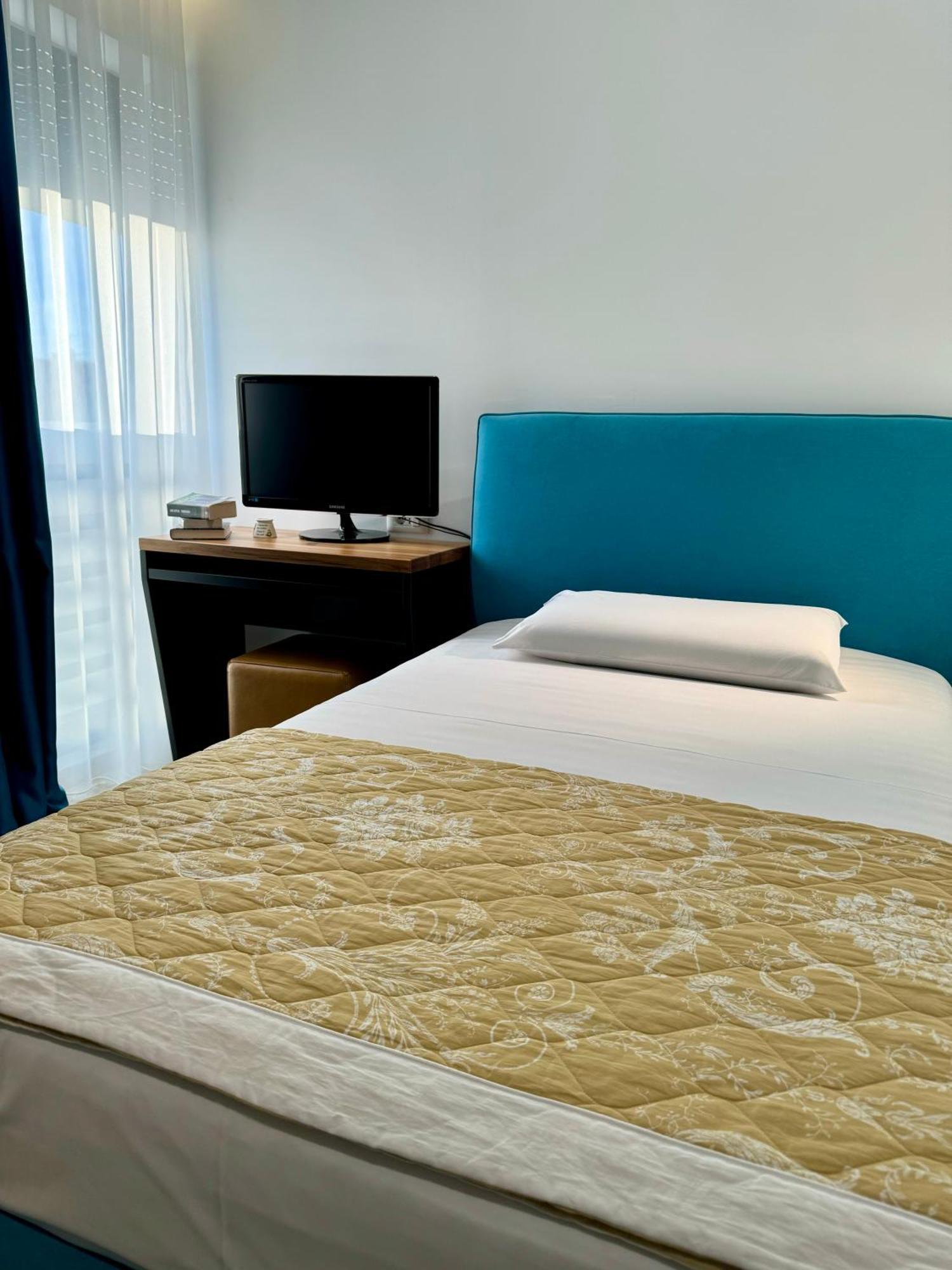 "Superattico" - Central Tirana Gorgeous Penthouse, Free Parking 外观 照片